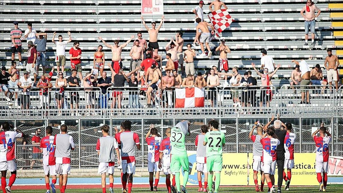 Calcio D, come ai vecchi tempi: il Rimini torna a gioire insieme ai suoi tifosi