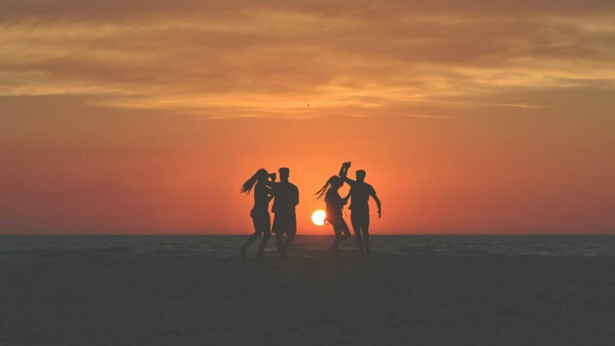 Ravenna, firmata l'ordinanza per le feste in spiaggia