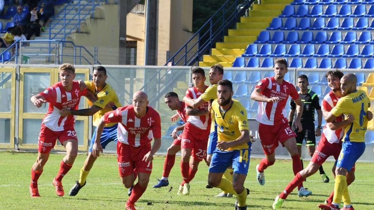 Calcio C, Santini è il colpo per l'attacco del Rimini
