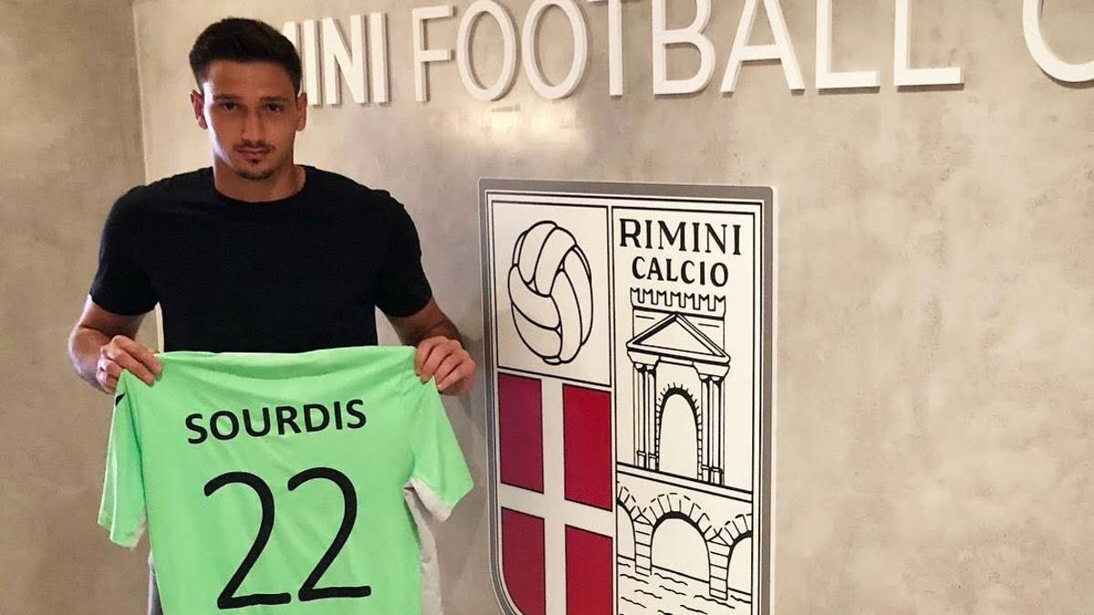 Calcio D, il portiere greco Sourdis per il Rimini
