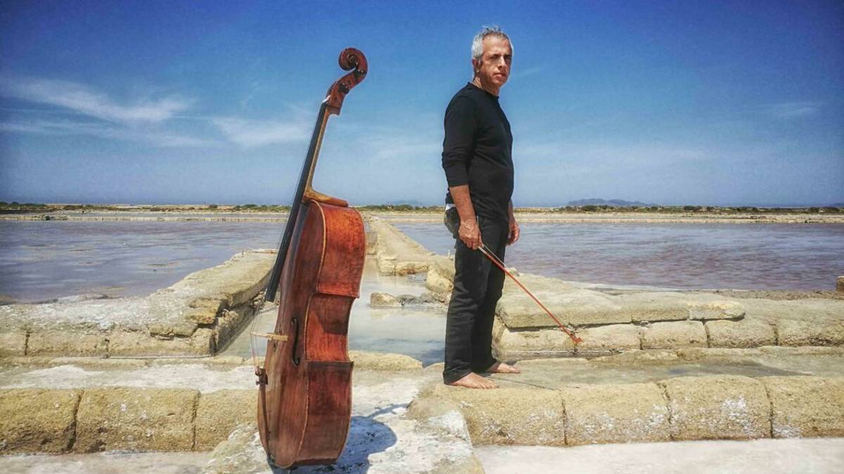 Sollima, il Jimi Hendrix del violoncello, al Ravenna Festival