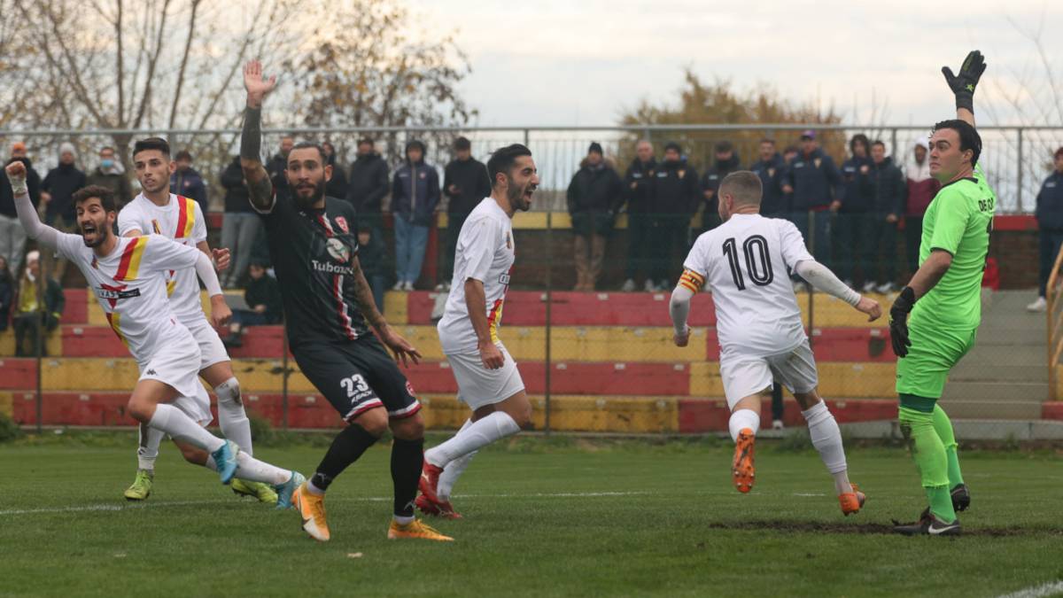 Calcio D, colpo del Rimini che torna a +3, ridono Ravenna e Sammaurese