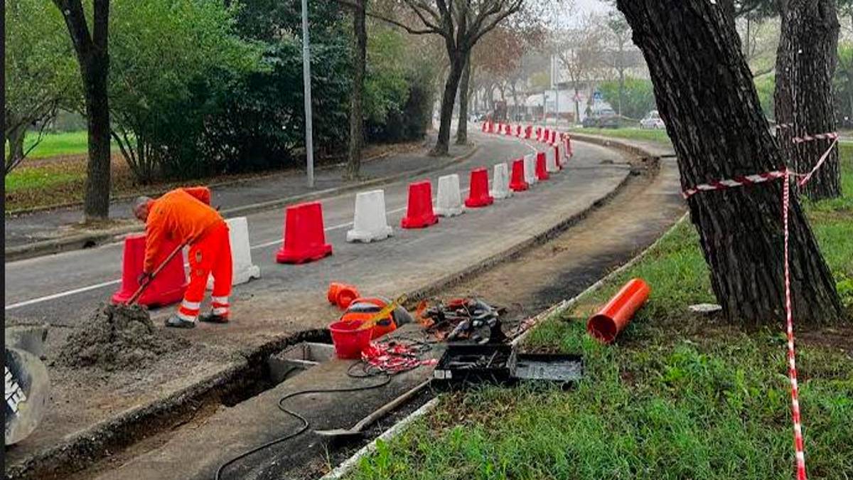 I lavori in corso per la pista ciclabile