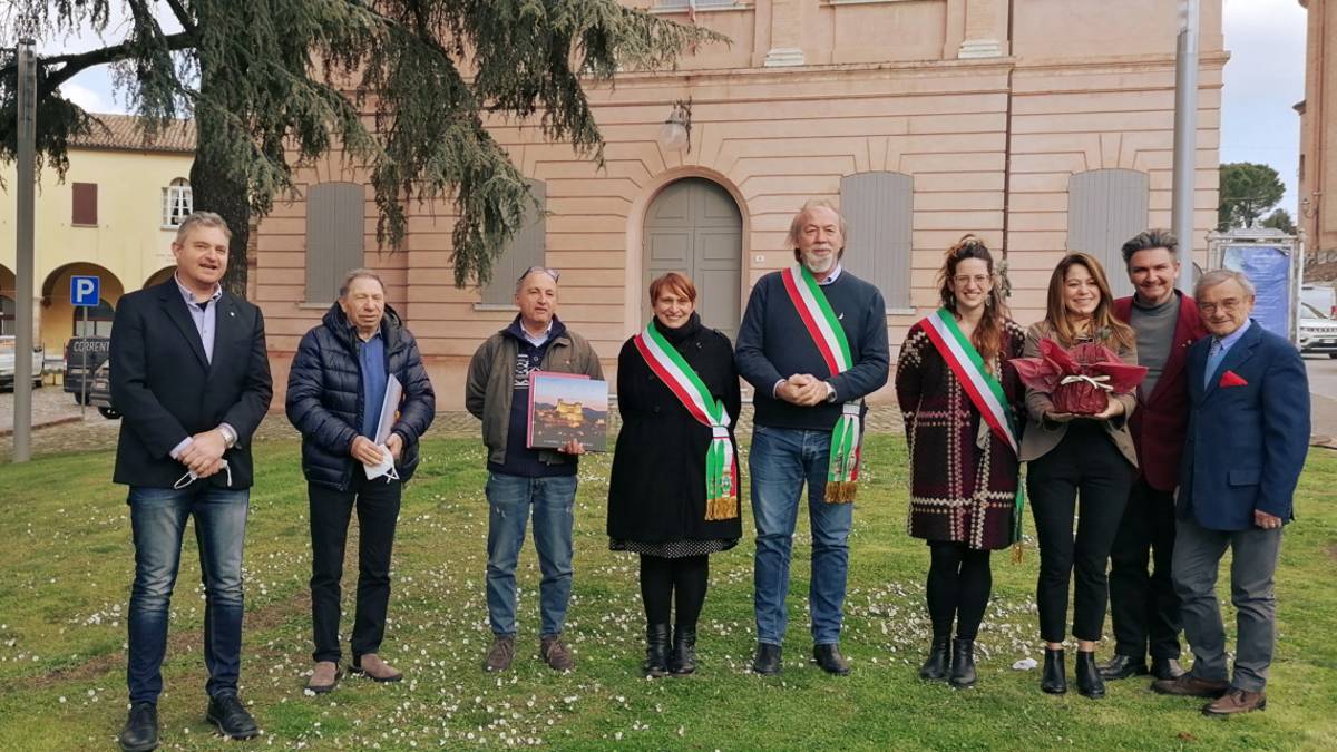 A Longiano e a Roncofreddo l'8 marzo piantumata la rosa di Anita