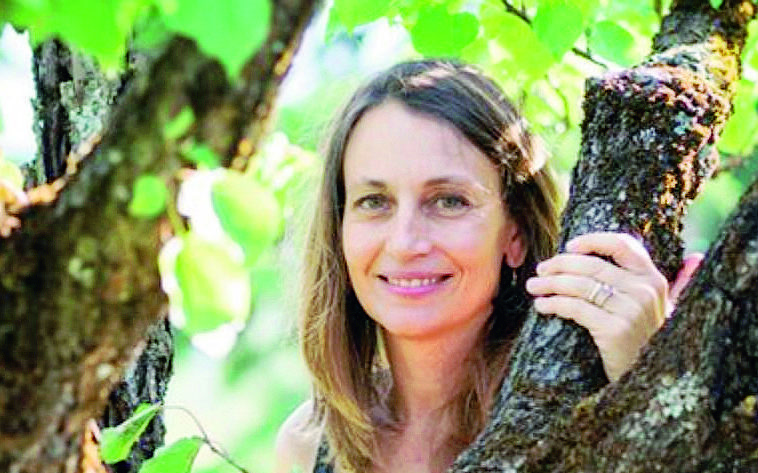 L'autrice di Lugo, Lorenza Pieri, racconta il suo libro da Strega