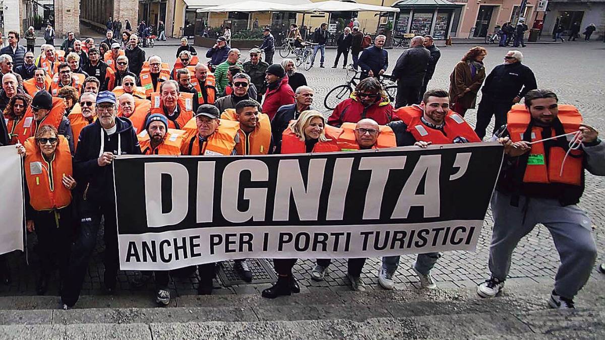 Rimini, darsene e maxi canoni confermata la sospensione