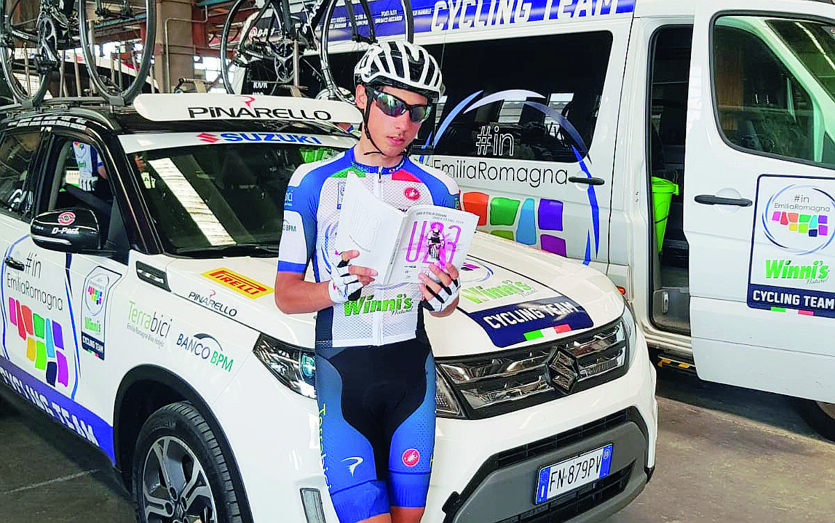 Ciclismo, al via da Riccione il Giro under 23