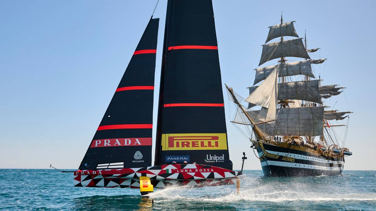 Vela, l'incrocio fra Amerigo Vespucci e Luna Rossa