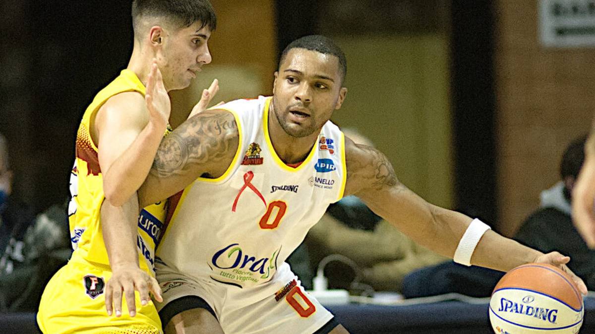 Basket A2 coppa Italia, per l'OraSì c'è l'ostacolo Udine
