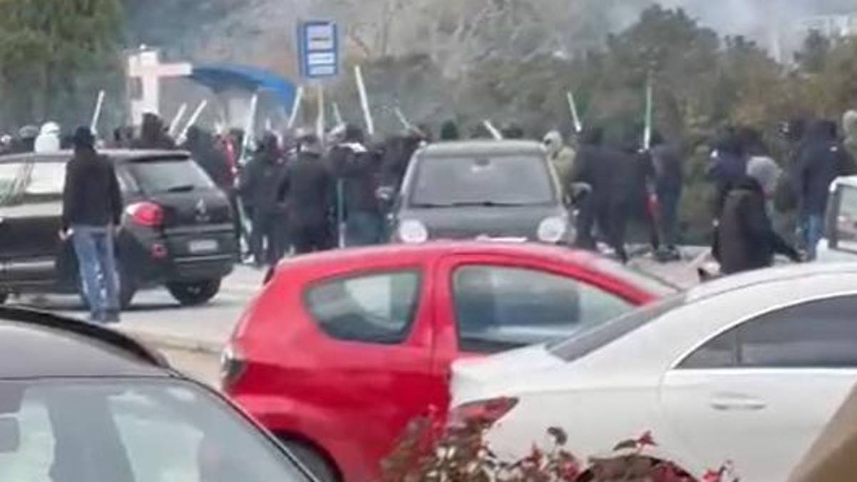 Scontri prima di Cesena-Rimini: 8 daspo. Un tifoso biancorosso per 8 anni senza stadio