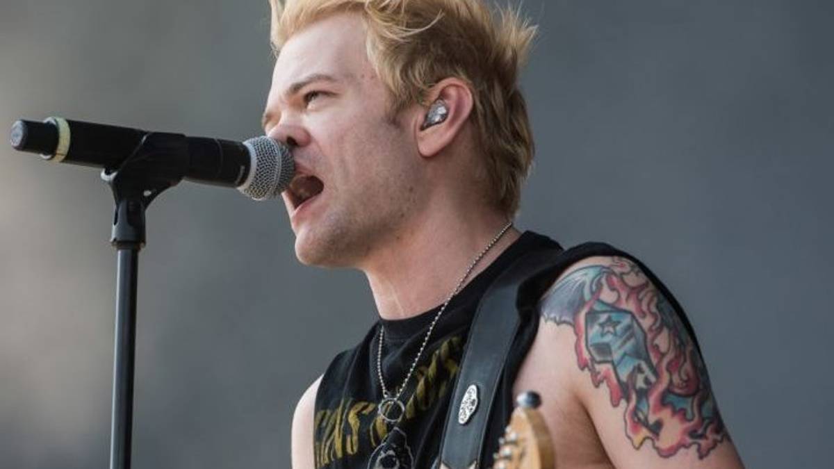 I Sum 41 in concerto a Bellaria