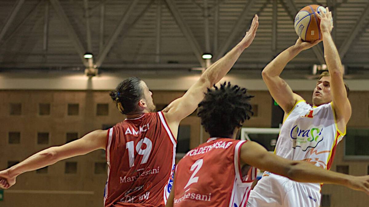 Basket A2, la fotogallery di OraSì-Chieti 83-64