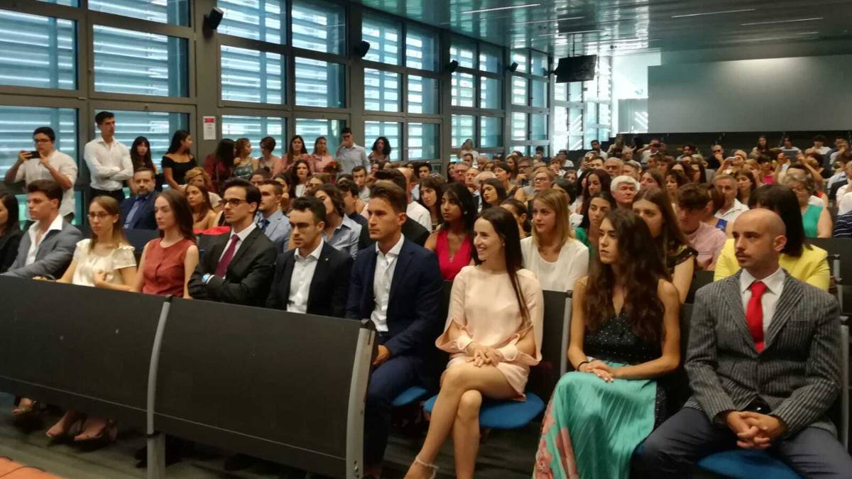 Forlì, ecco i primi 20 laureati del corso di management