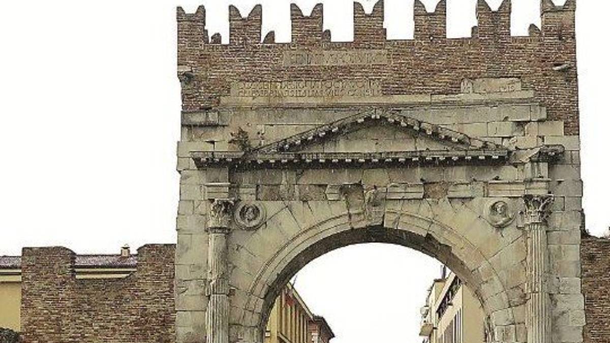 Rimini, da venerdì il trenino gratis che ti porta in centro: ecco gli orari