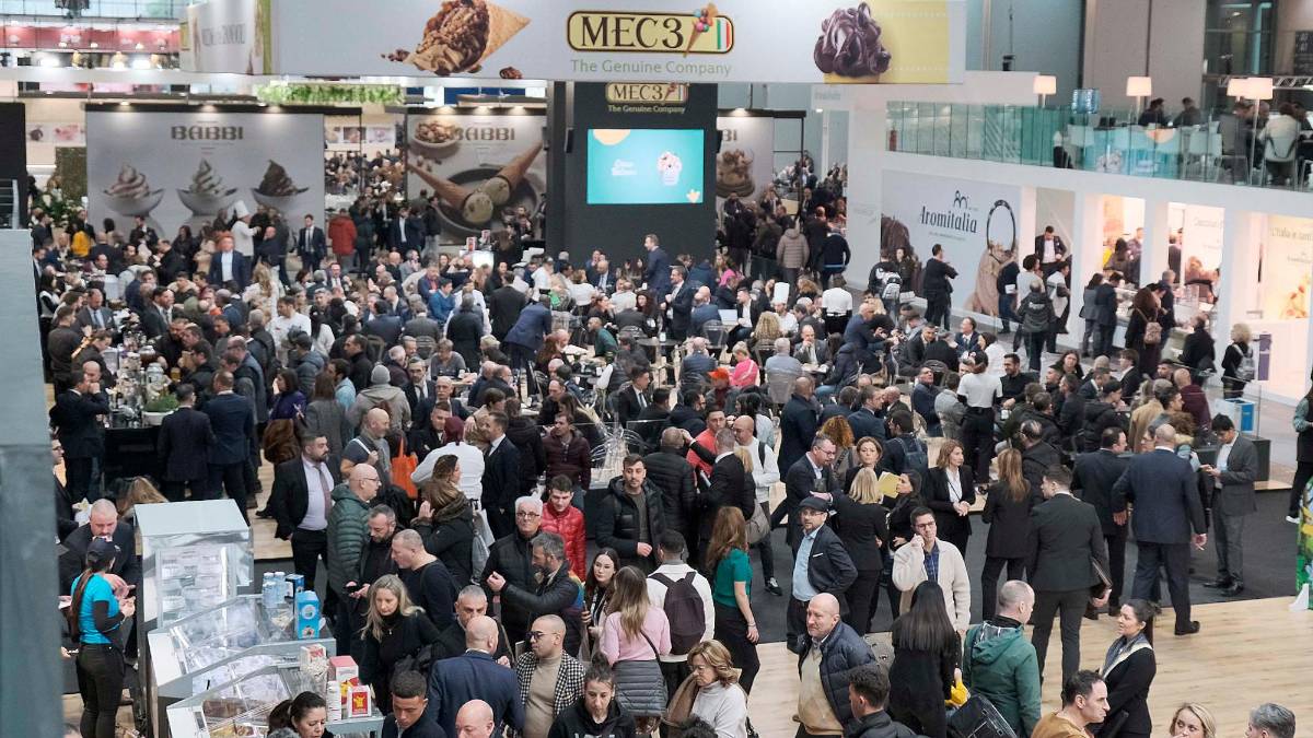 Rimini, fiere e congressi valgono 2 milioni di presenze all’anno: “Ma serve un nuovo casello A14, vanno migliorati i collegamenti” VIDEO
