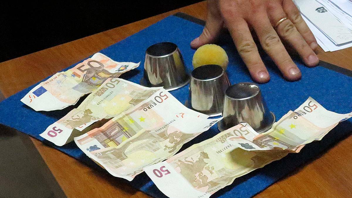 Rimini, estate ancora con i pallinari: 26 sanzioni e 15 denunce