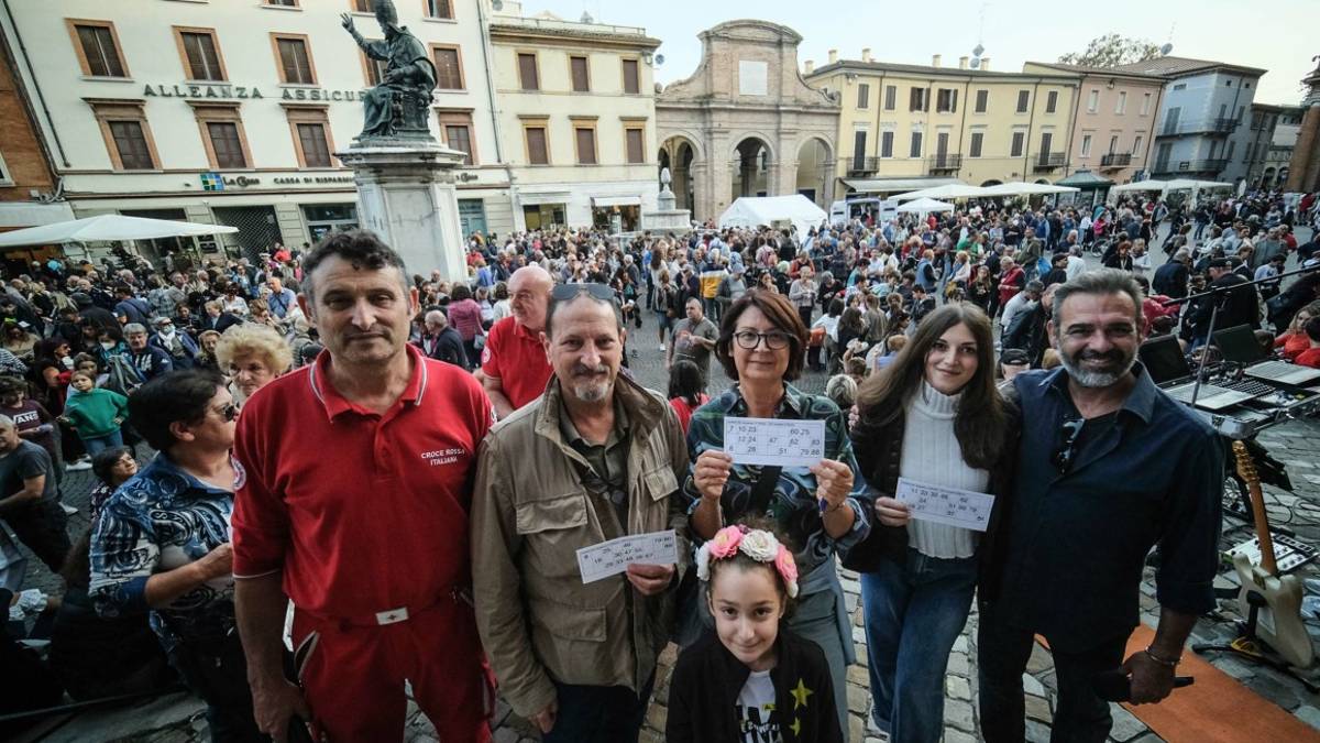 Rimini, la tombola di San Gaudenzo è sempre una festa - Gallery