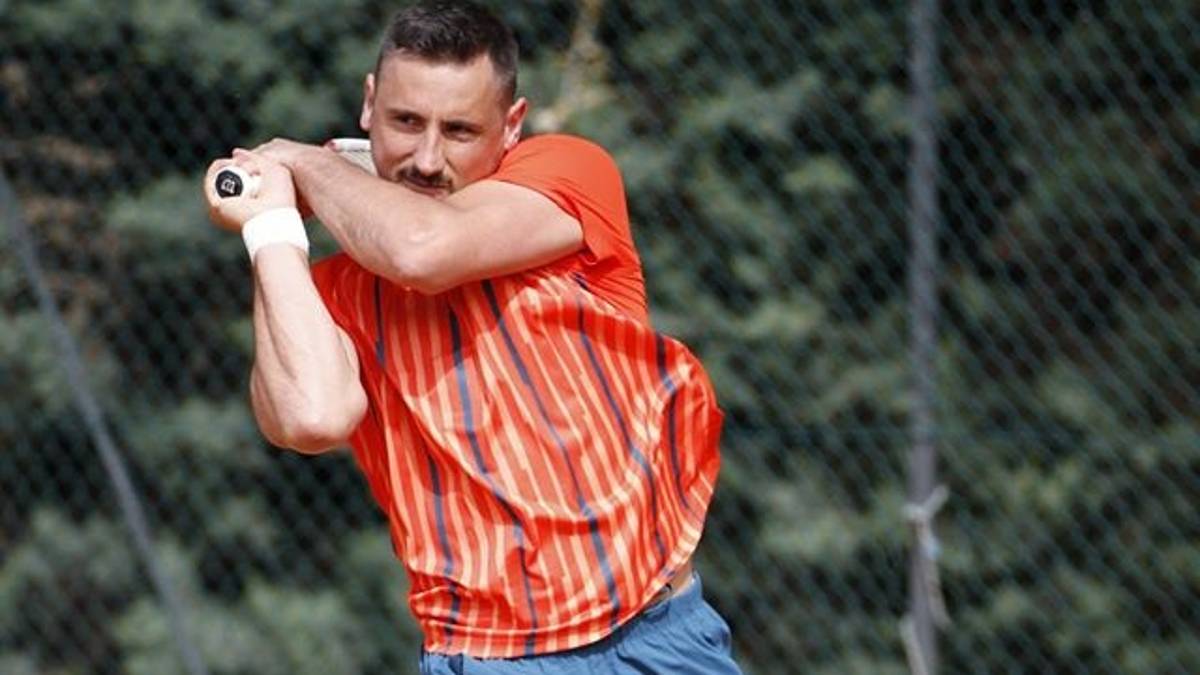 Tennis, Casanova in finale nell'over 40 di Pesaro