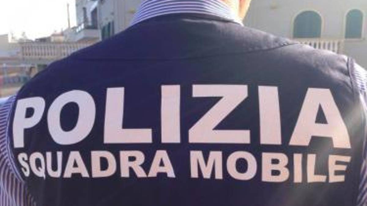 Rimini. Furti con strappo e rapine, arrestati due peruviani