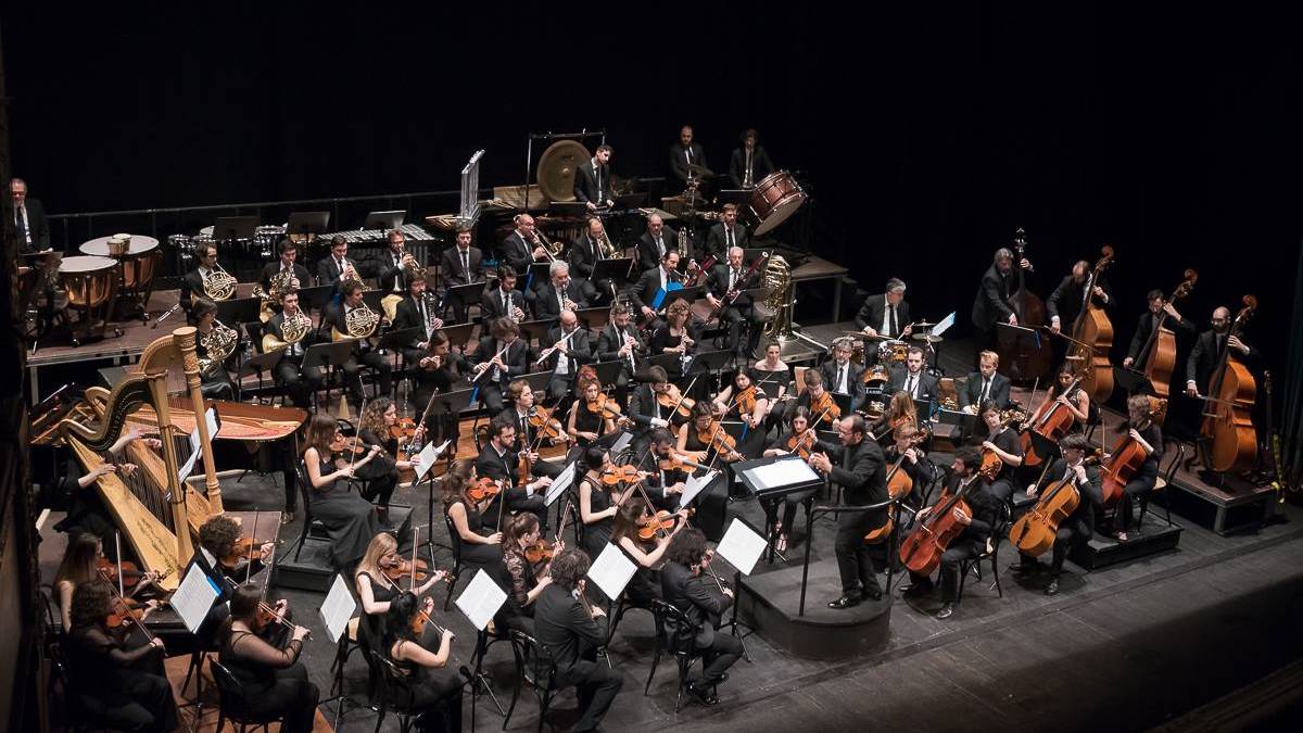 La Corelli firma la colonna sonora di Hotel Portofino