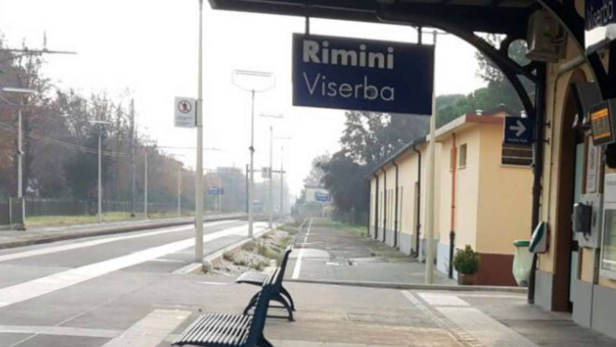 Forlì. Pugni e calci al capotreno che lo aveva denunciato