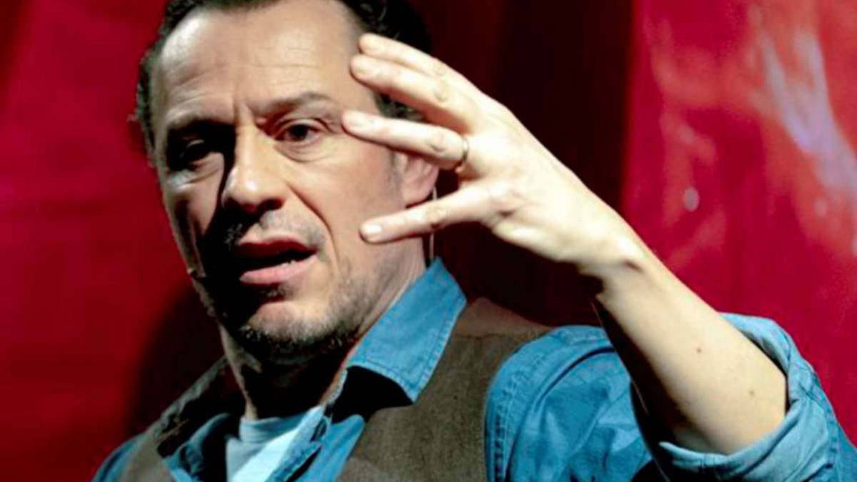 Stefano Accorsi allo Stignani di Imola con Azul