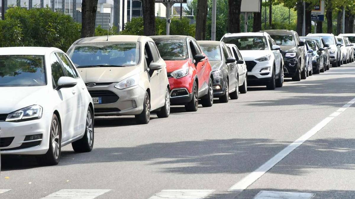 Focolaio Indie: a Ravenna già prenotati 235 tamponi