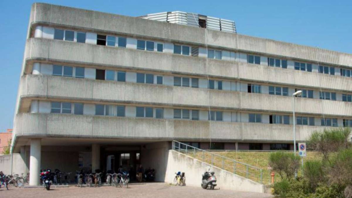 Faenza: anziano ricoverato, muore 15 giorni dopo. Vicina indagata