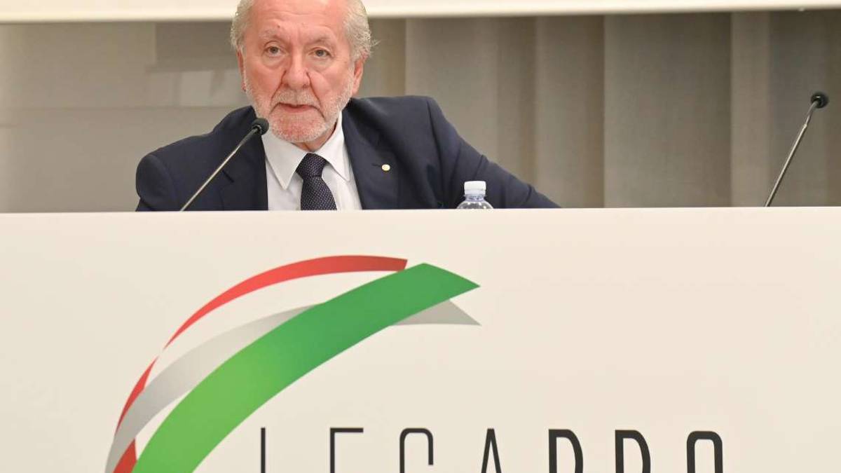 Calcio C, Oggi si vota il nuovo format del campionato: nessun presidente delle romagnole sarà presente
