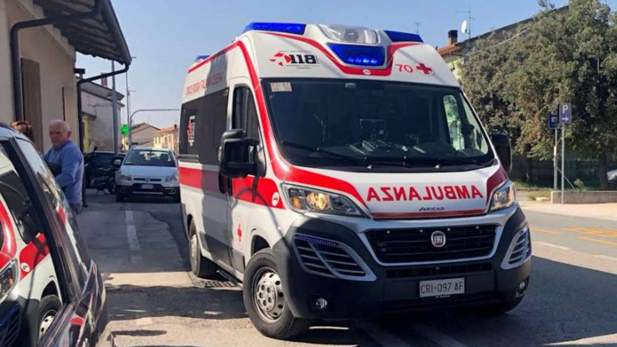 Incidente a Macerone di Cesena: morto ciclista 64enne
