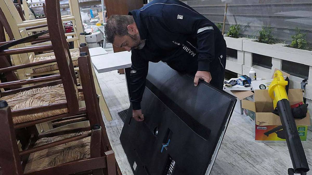 Rimini. Ristoratore blocca il ladro: A Miramare non si vive più