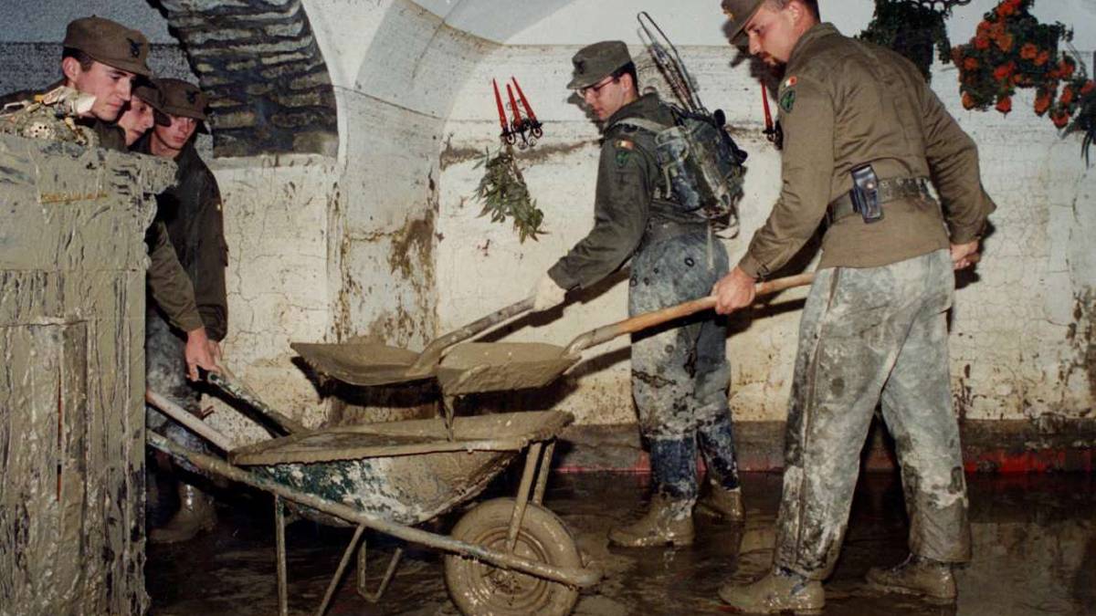 Ucraina, terremoti, alluvioni: il soccorso arriva dagli alpini
