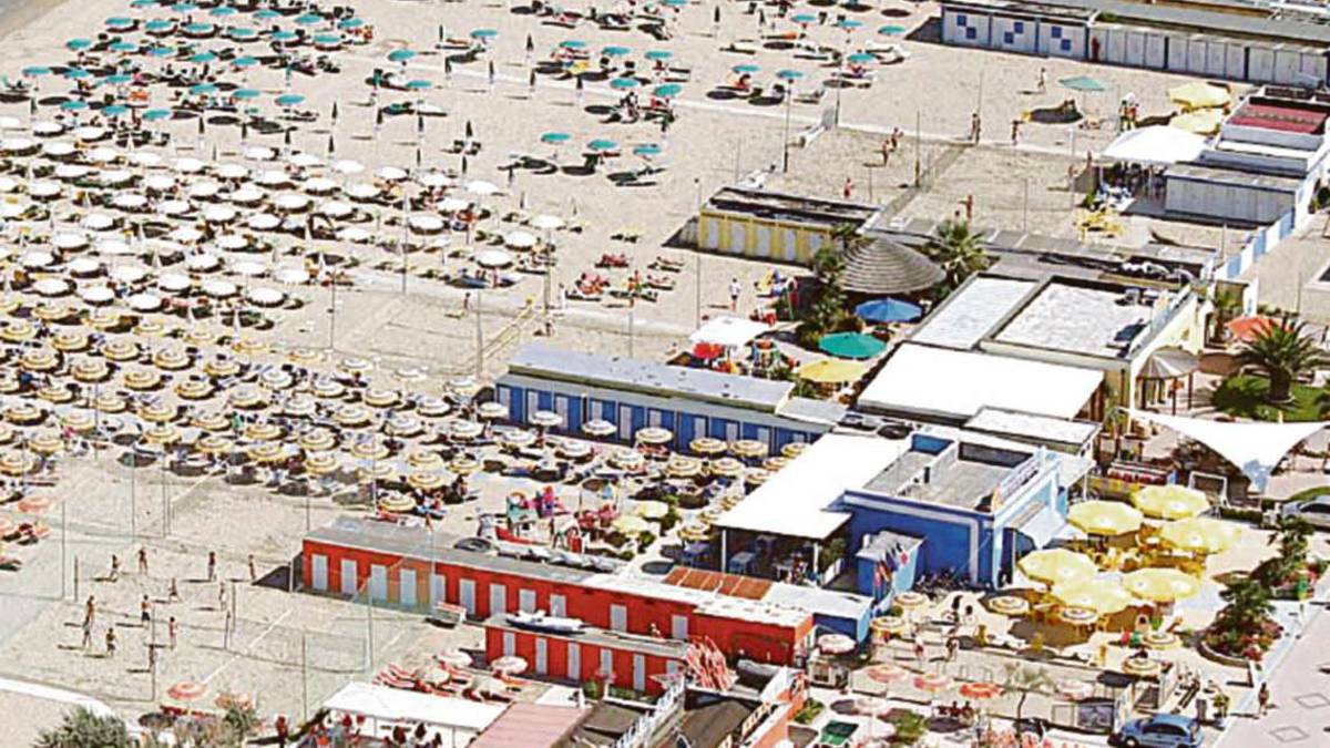 Vanni: Concessioni balneari, niente rischio sequestro per i bagni