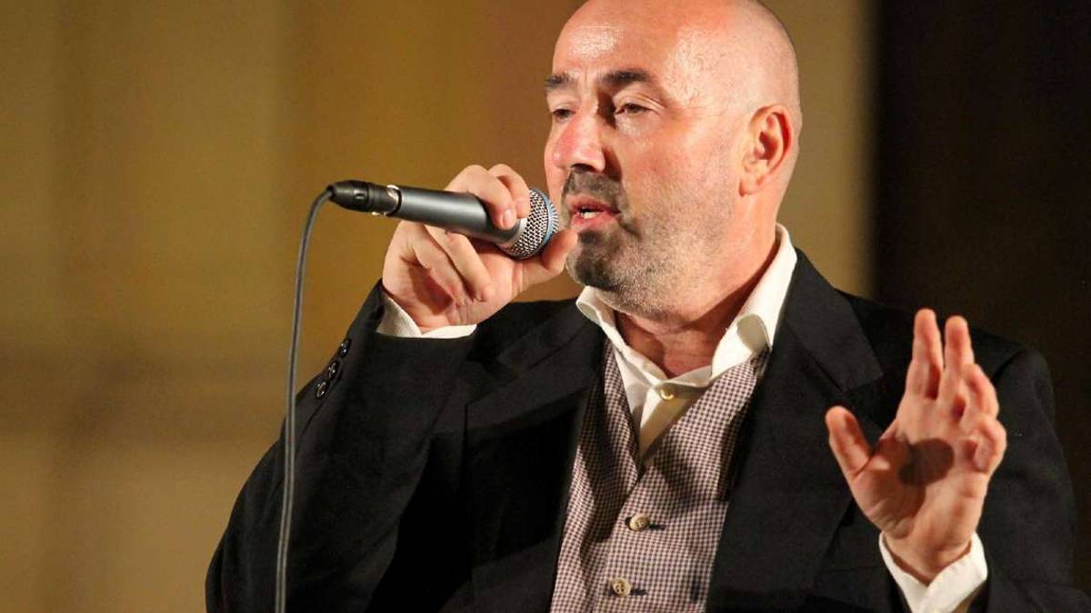Michele Fenati presenta il suo disco Dall'altra parte del mare