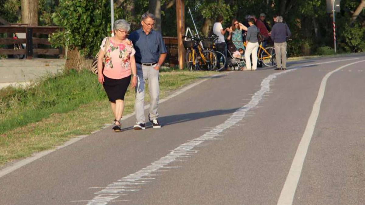 Bagnacavallo, i racconti degli alluvionati scritti sulla pista ciclopedonale