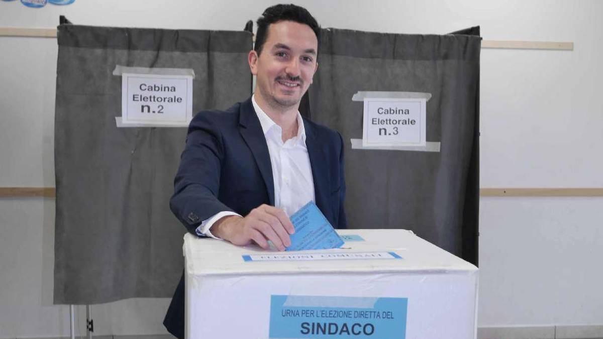 Sondaggio Pd a Cesenatico: giudizi positivi su Gozzoli