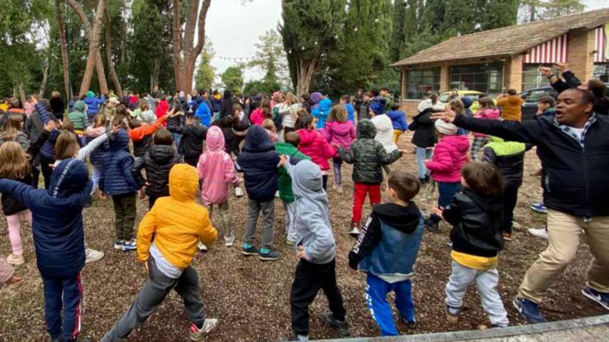 Cesena, la merenda d'autunno della scuola di San Vittore