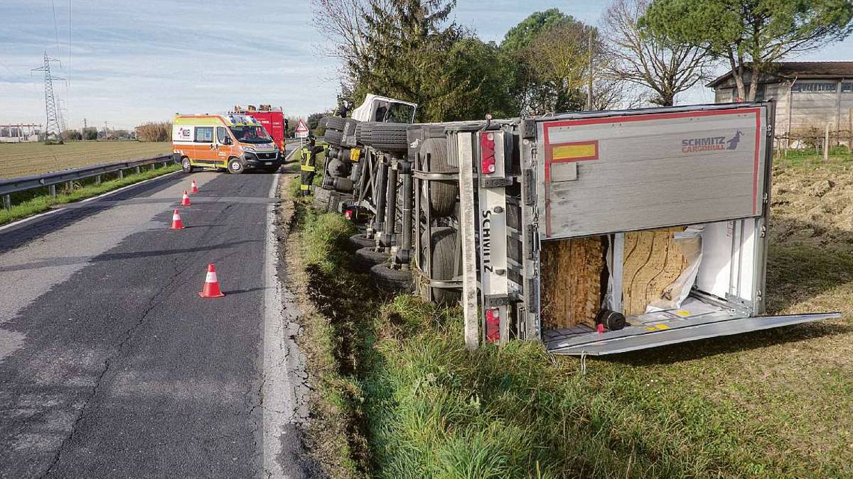 Ravenna e gli incidenti: Via Canala troppo pericolosa