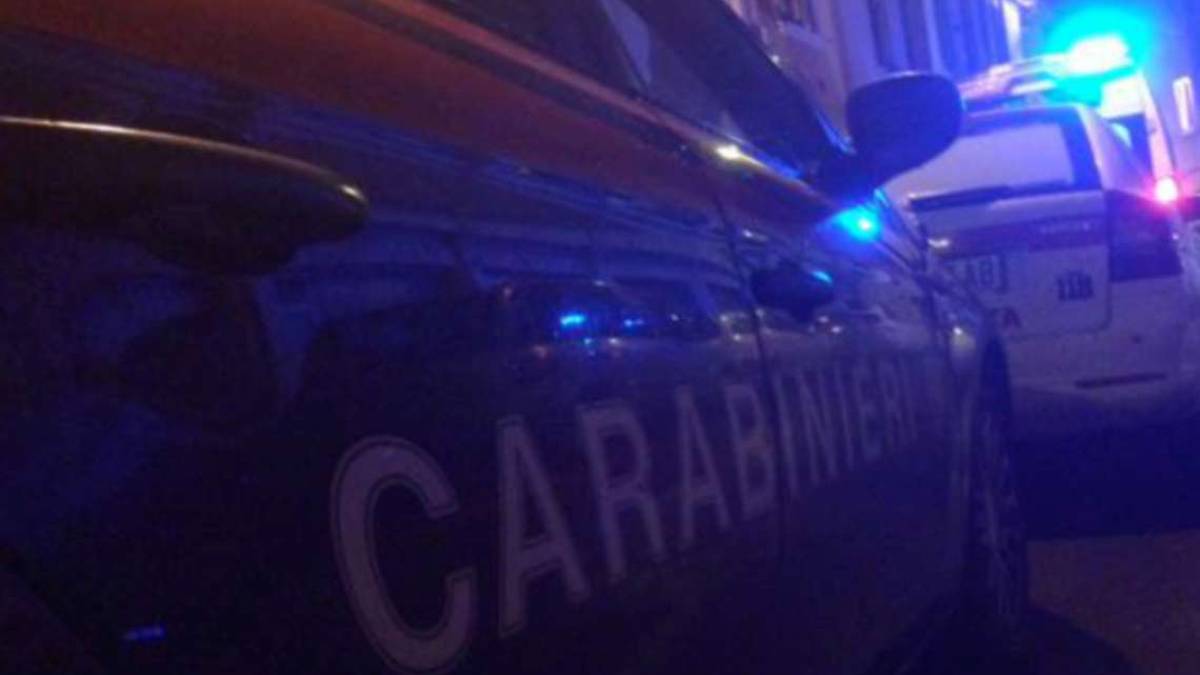 Cesenatico, accoltellato due volte alla gola dopo una lite