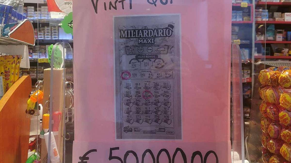 Rimini, Mi sa che qui non c'è niente. Invece ha vinto 50.000 euro