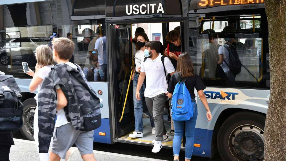 Trasporti scolastici: tema scottante ma disagi risolti