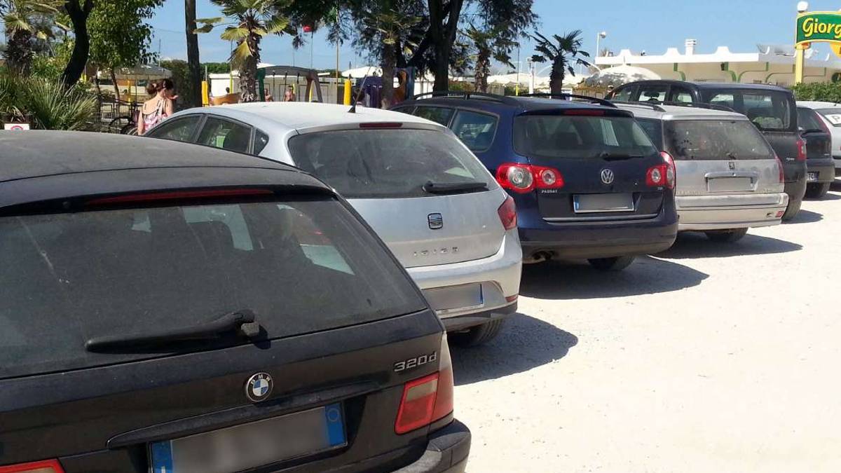 Ravenna, parcheggi al mare e permessi: le nuove regole