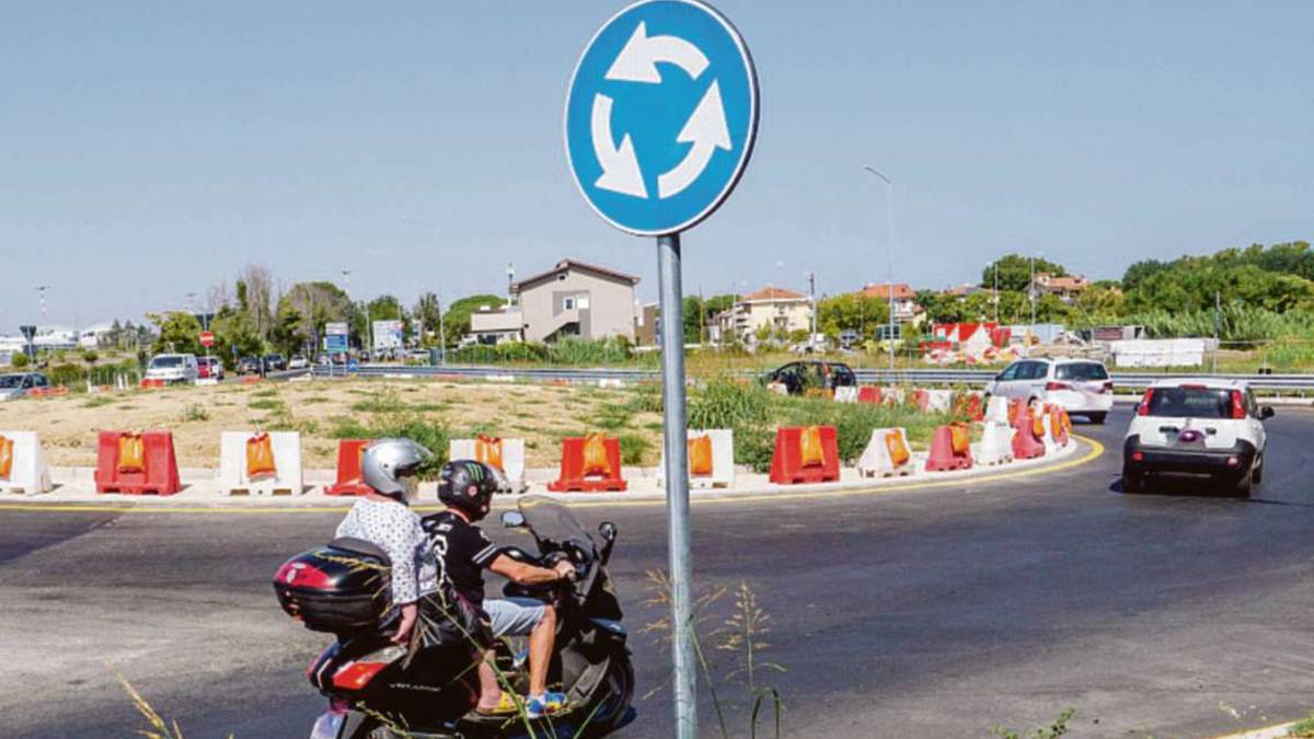 Rimini, un tapis roulant di un chilometro dal Metrò all'aeroporto