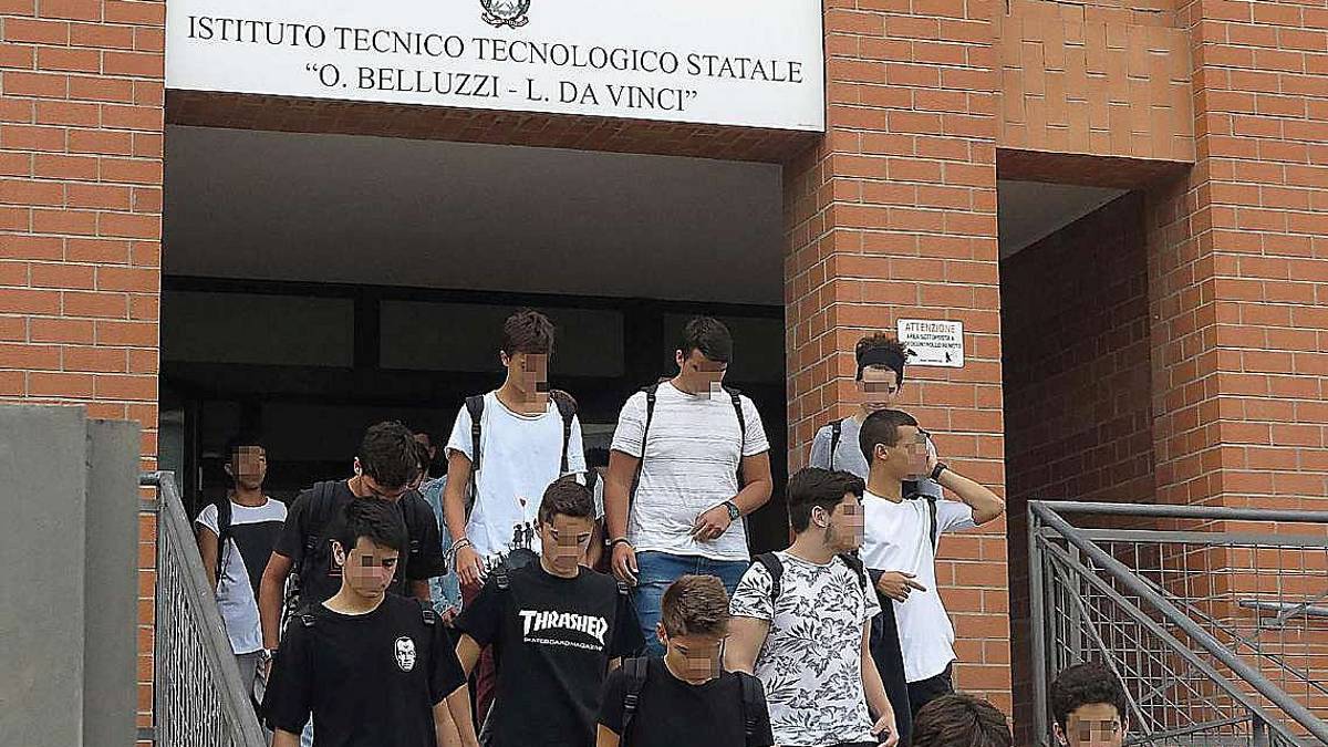 Rimini. Allarme feste, ultimo giorno in Dad per due scuole