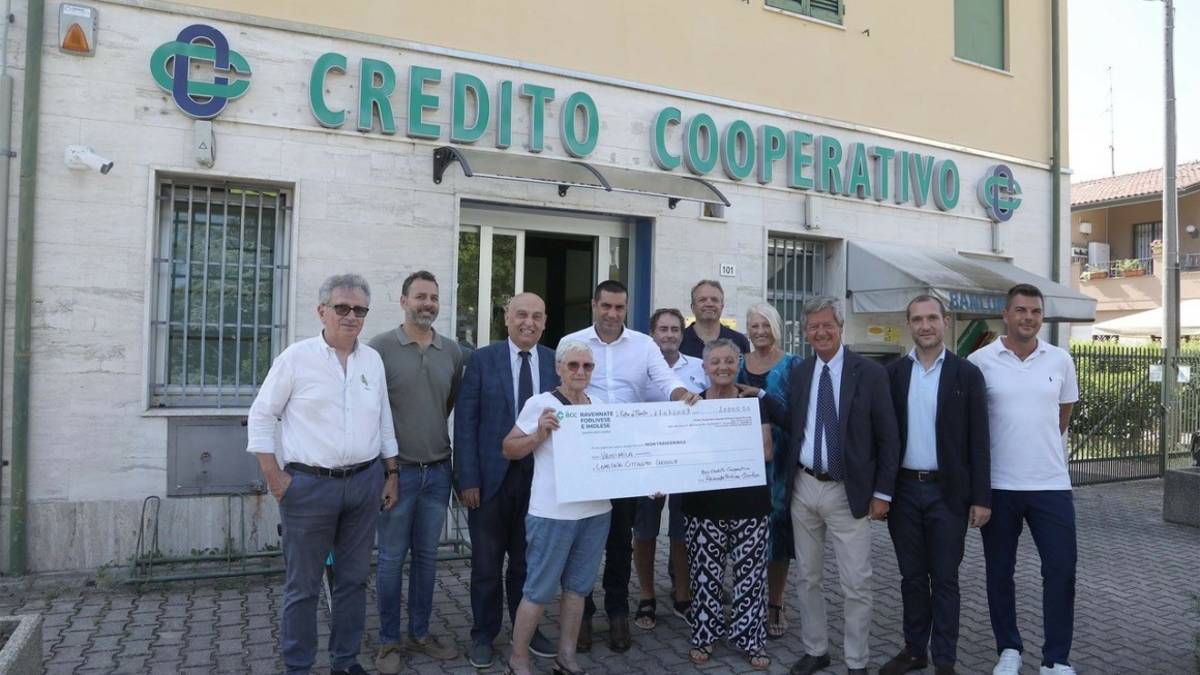 Ravenna, dalla Bcc 20mila euro per il Parco Lagosti