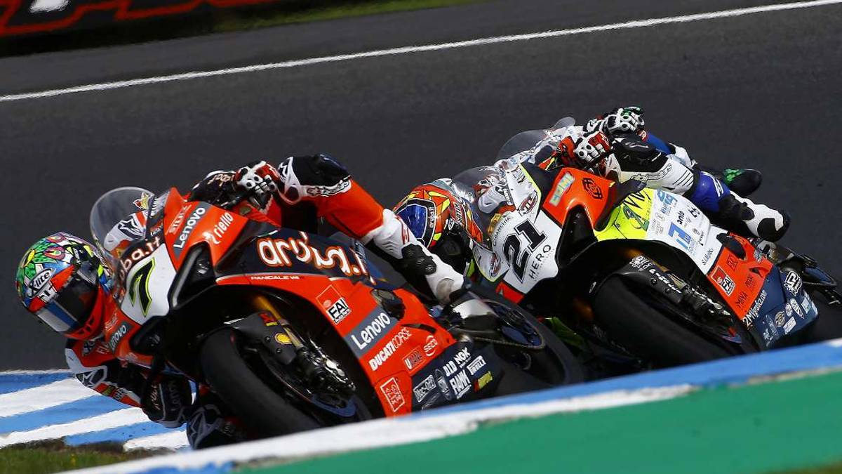 Sbk, Gp Francia: Rea per la storia, Rinaldi per restare in Ducati