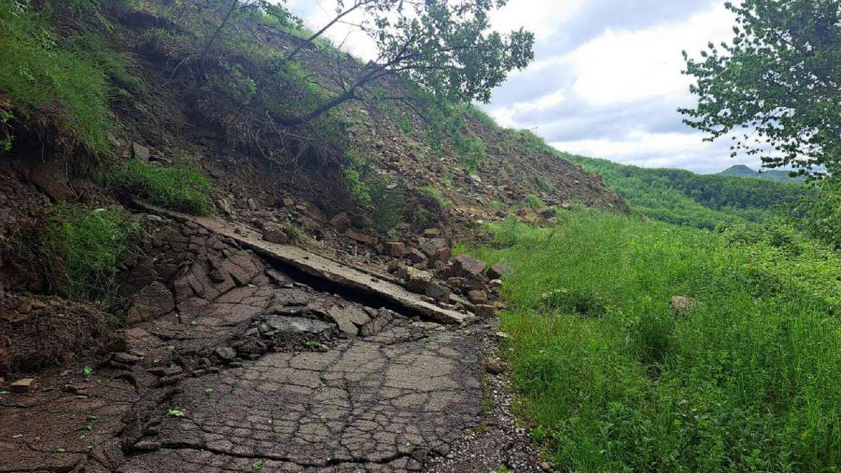 Imola, Castel del Rio chiuso per frane. Tutte le strade distrutte