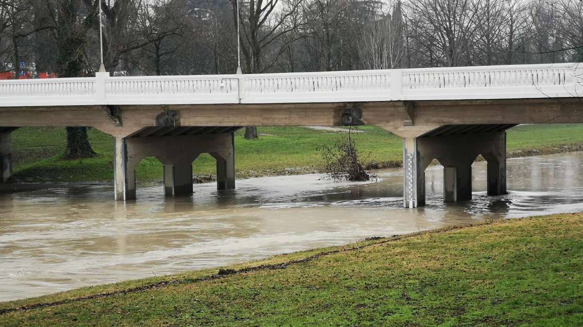 Imola, a una ditta di Vignola i lavori al ponte di viale Dante