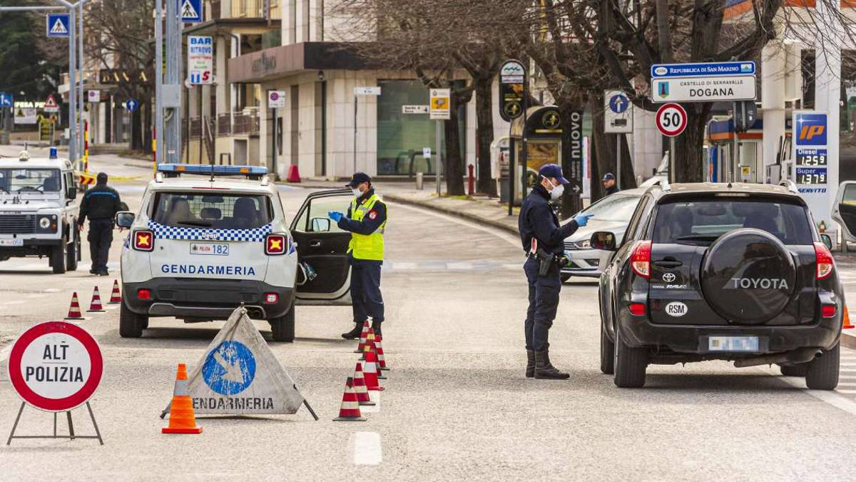 Il Covid dilaga, San Marino annulla la festa di Capodanno. Fatti errori