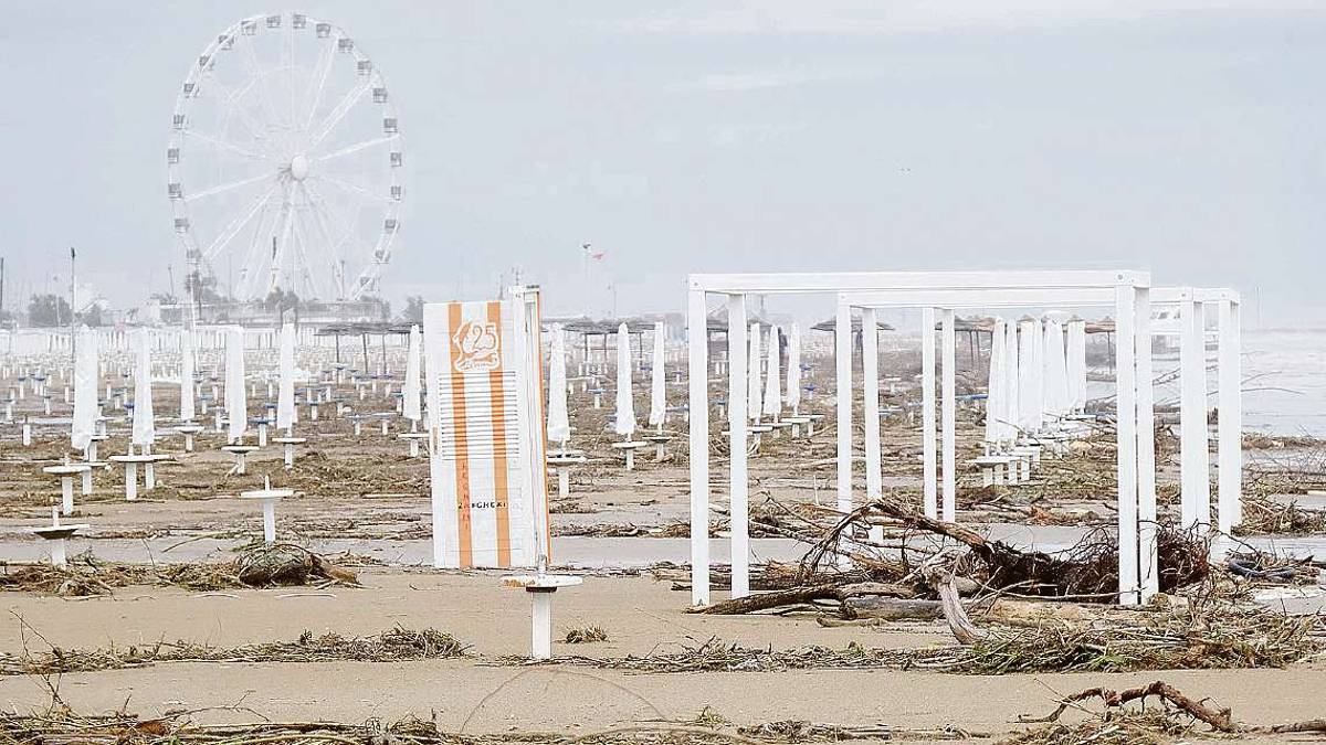 Rimini, il carattere dei bagnini: Pochi giorni e sistemiamo tutto VIDEO